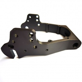 Цвет-черный.

Материал-металл.

Комплектация-1шт.

&nbsp;

За более подробной консультацией&nbsp;...